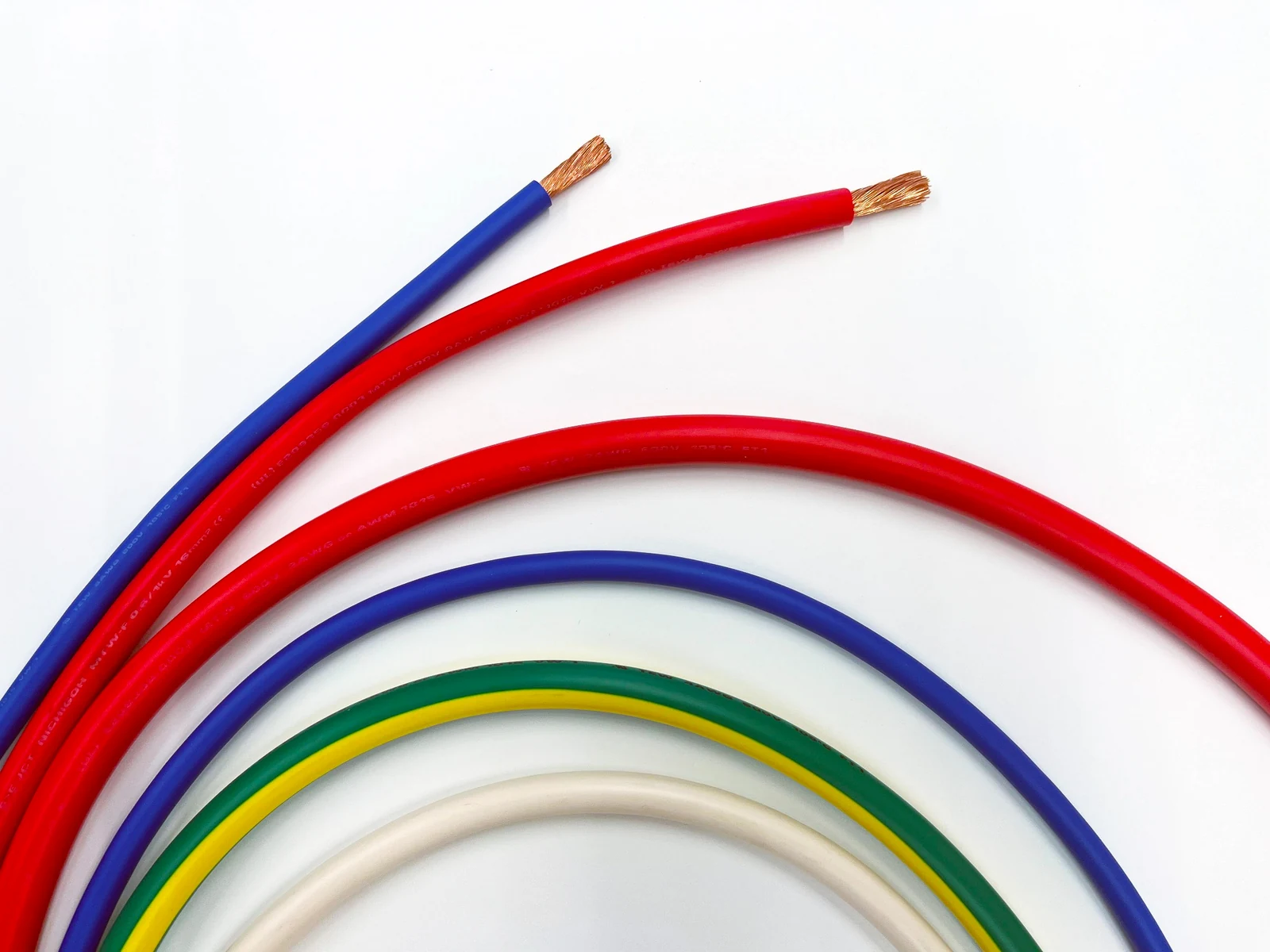 制御盤製作に使用する電線